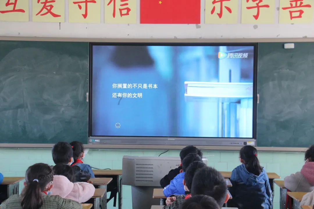 在激发消费潜能中 畅通经济循环